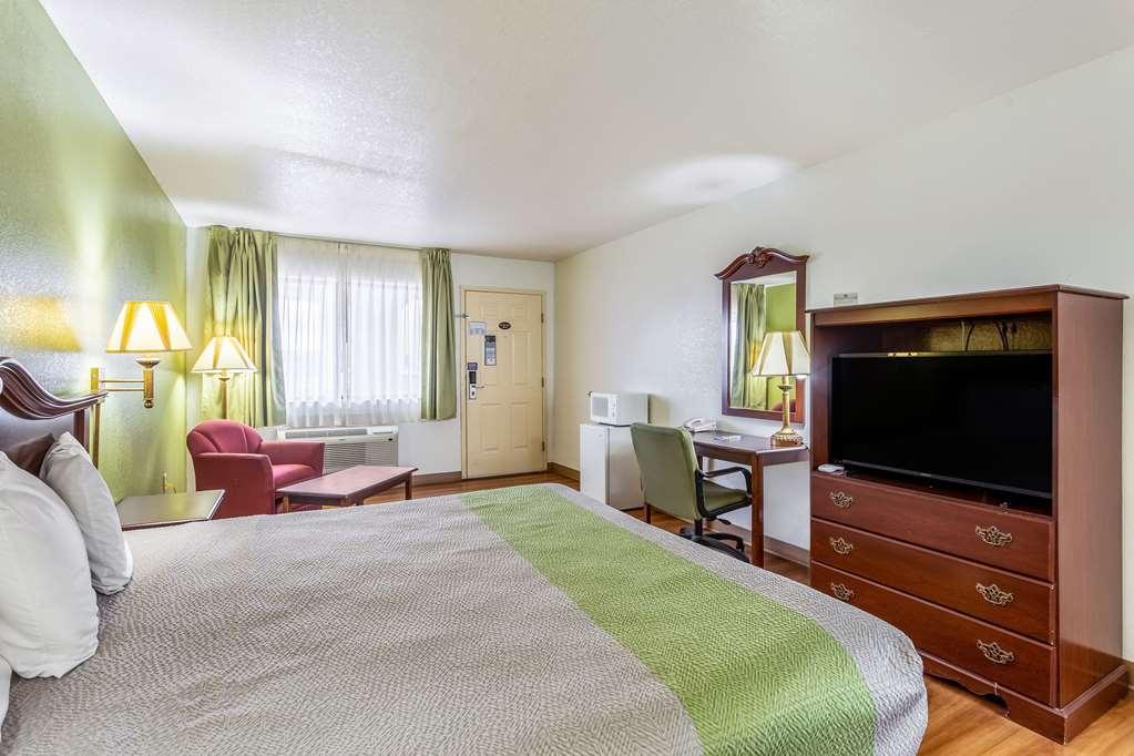 Rodeway Inn Santa Rosa Δωμάτιο φωτογραφία
