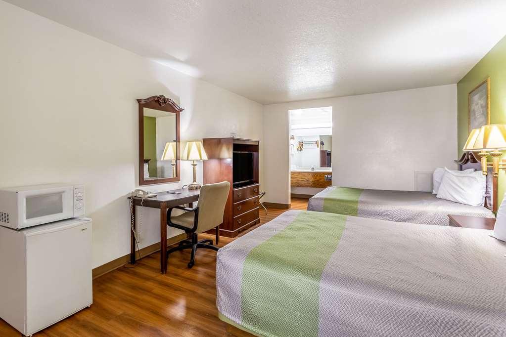 Rodeway Inn Santa Rosa Δωμάτιο φωτογραφία