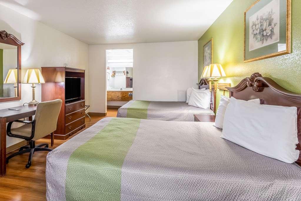 Rodeway Inn Santa Rosa Δωμάτιο φωτογραφία