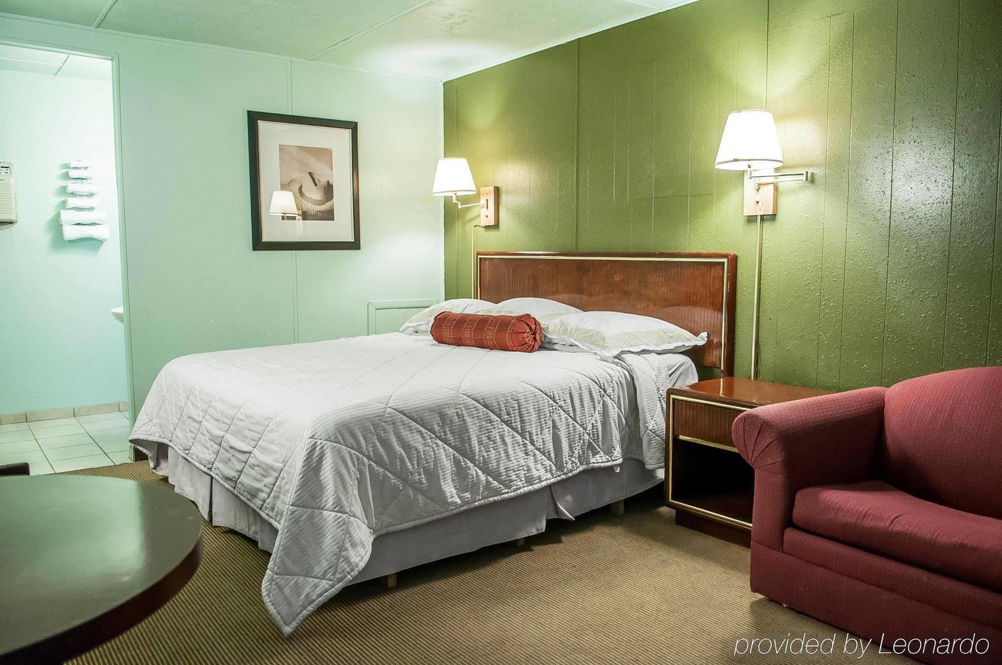 Rodeway Inn Santa Rosa Εξωτερικό φωτογραφία