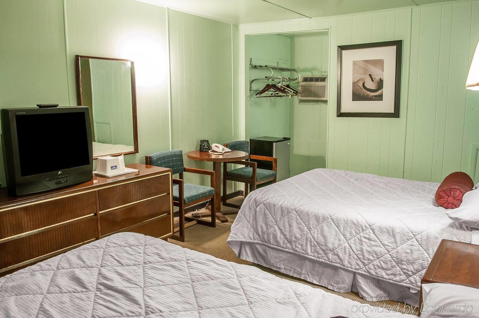 Rodeway Inn Santa Rosa Εξωτερικό φωτογραφία