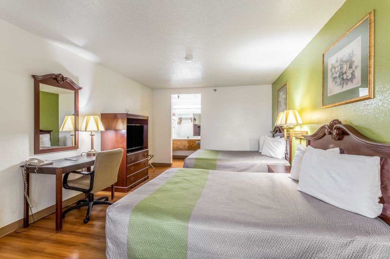 Rodeway Inn Santa Rosa Εξωτερικό φωτογραφία