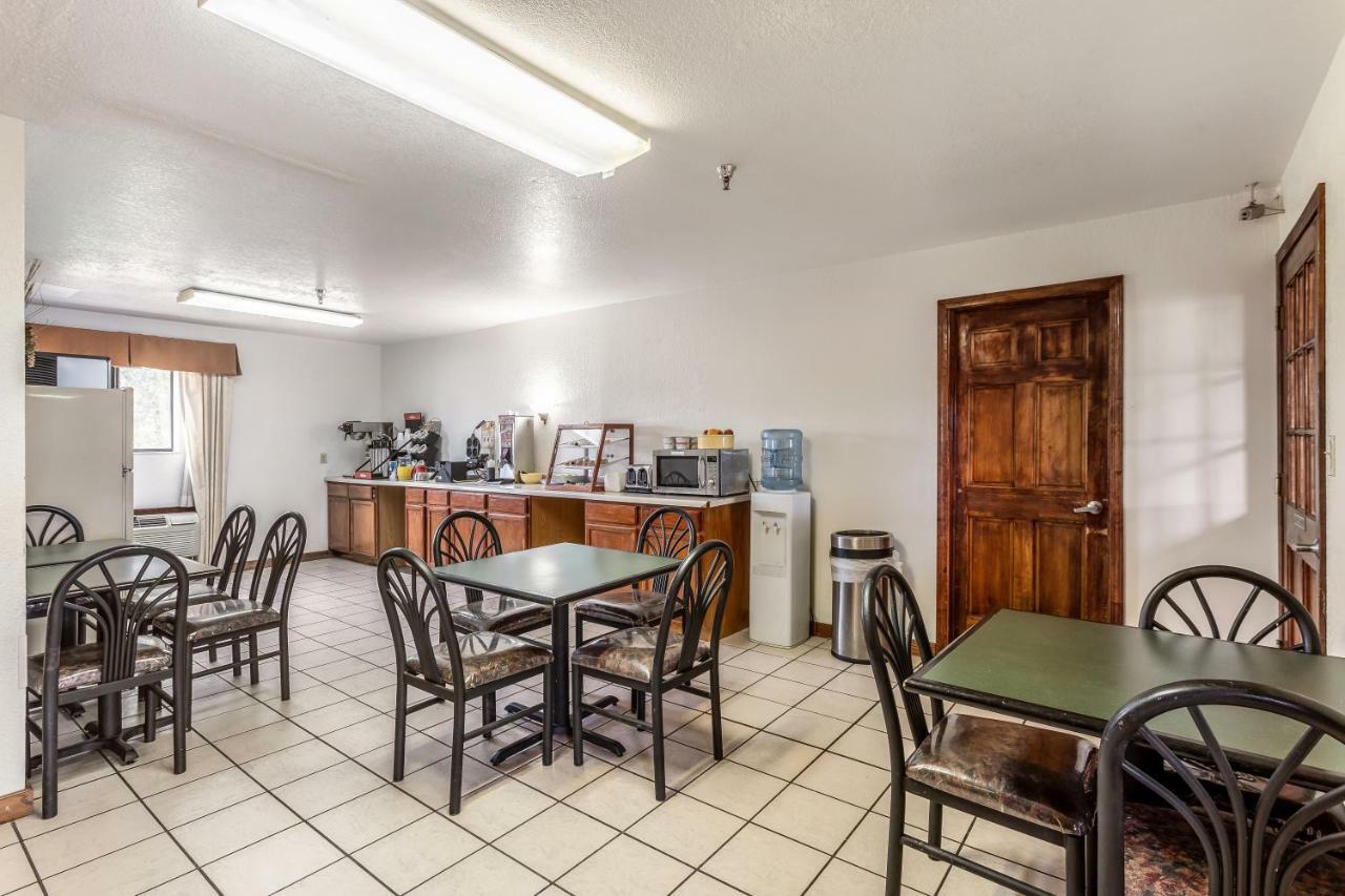 Rodeway Inn Santa Rosa Εξωτερικό φωτογραφία